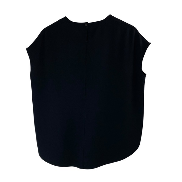 M.M. LAFLEUR The Didion Top Short Sleeve Crew Neckline Crepe in Black Size Small - Picture 3 of 8